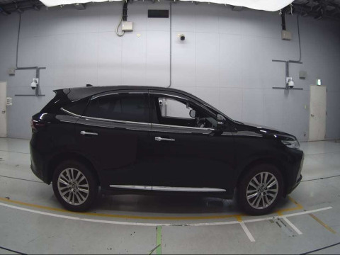 2018 Toyota Harrier ZSU60W[2]