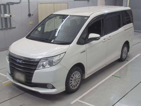 2014 Toyota Noah ZWR80G[0]