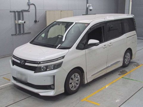 2014 Toyota Voxy ZRR85G[0]