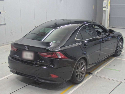 2015 Lexus IS AVE30[1]