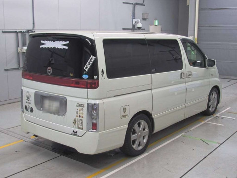 2002 Nissan Elgrand E51[1]