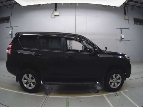 2014 Toyota Land Cruiser Prado TRJ150W[2]