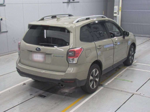 2016 Subaru Forester SJ5[1]