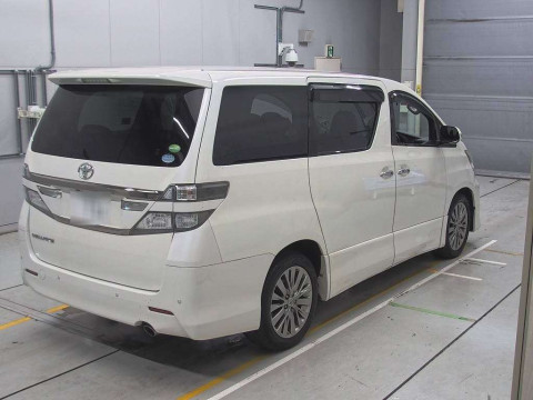 2013 Toyota Vellfire ANH25W[1]