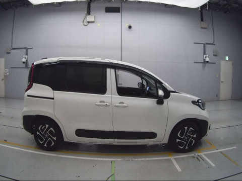 2022 Toyota Sienta MXPL10G[2]