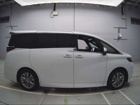 2023 Toyota Alphard AGH40W[2]