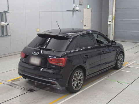 2014 Audi A1 Sportback 8XCAX[1]