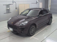 2016 Porsche Macan