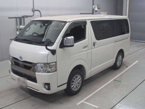 2021 Toyota Hiace Van GDH206V[0]