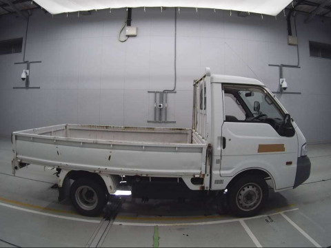 2006 Mazda Bongo Truck SK82T[2]