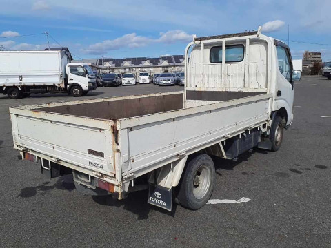 2005 Toyota Toyoace Truck TRY230[1]