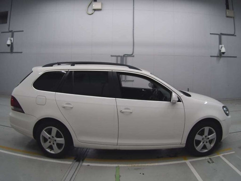 2012 Volkswagen Golf Variant 1KCAX[2]