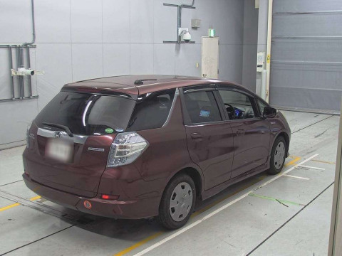 2013 Honda Fit Shuttle Hybrid GP2[1]