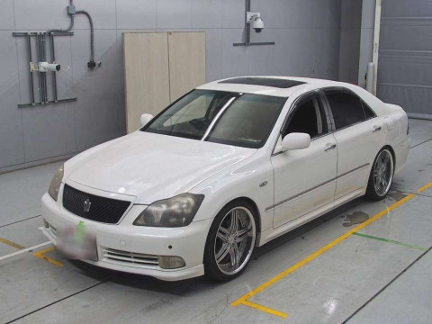 2005 Toyota Crown GRS182[0]