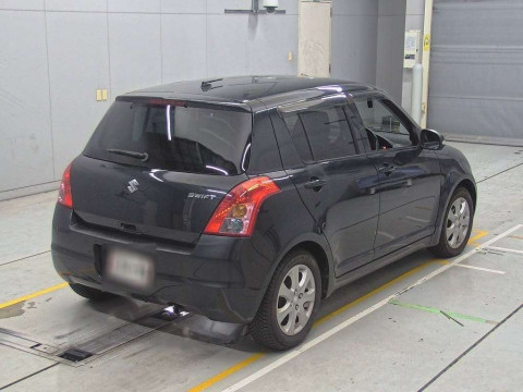 2010 Suzuki Swift ZC71S[1]