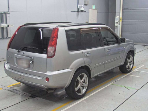 2004 Nissan X-Trail NT30[1]