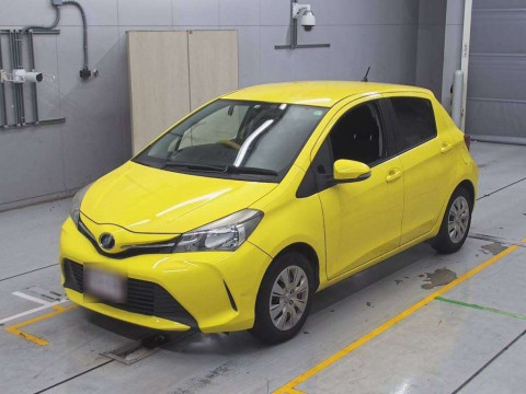 2014 Toyota Vitz NSP130[0]