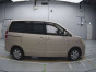 2005 Toyota Noah