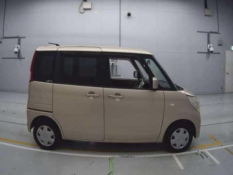 2010 Suzuki Palette MK21S[2]