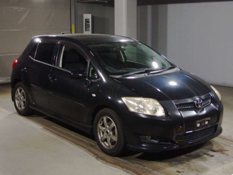 2008 Toyota Auris ZRE152H[2]