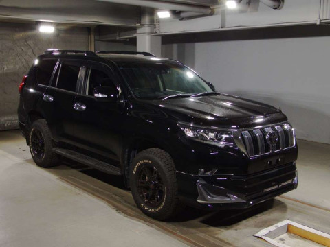 2018 Toyota Land Cruiser Prado GDJ150W[2]