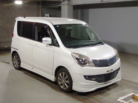 2012 Suzuki Solio MA15S[2]