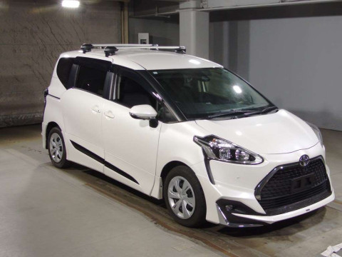 2019 Toyota Sienta NSP170G[2]