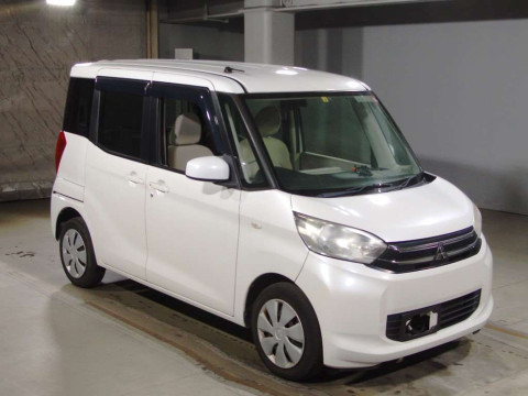 2014 Mitsubishi eK Space B11A[2]