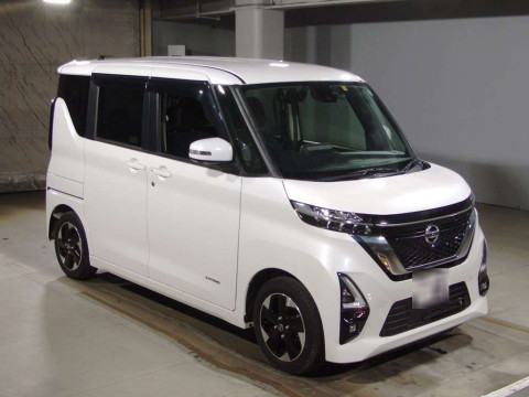 2020 Nissan Roox B44A[2]