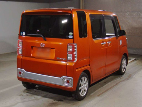 2015 Daihatsu Wake LA700S[1]