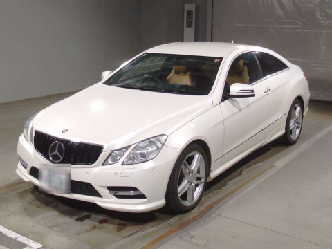 2012 Mercedes Benz E-Class 207359[0]