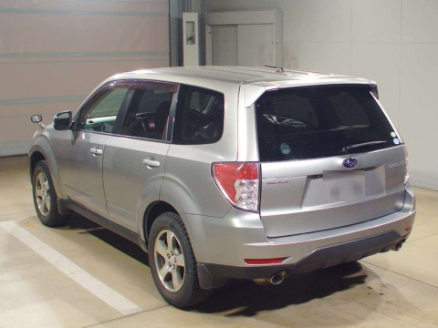 2011 Subaru Forester SHJ[2]