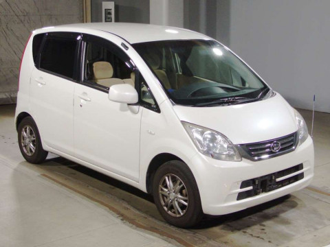 2010 Daihatsu Move L175S[2]