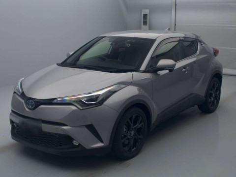 2019 Toyota C-HR ZYX10[0]