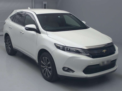 2016 Toyota Harrier ZSU60W[1]