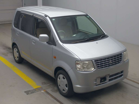 2011 Mitsubishi eK Wagon H82W[2]