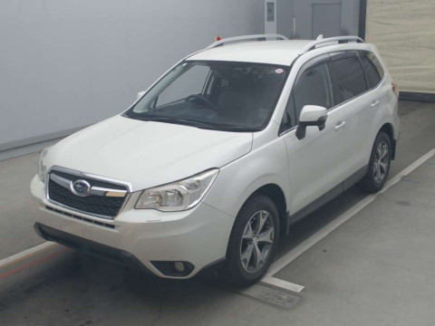 2014 Subaru Forester SJ5[0]