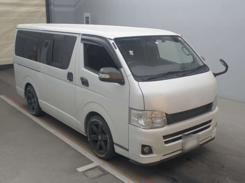 2011 Toyota Hiace Van TRH200V[2]