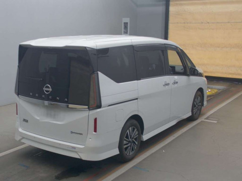 2024 Nissan Serena GFC28[1]