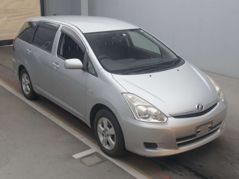 2008 Toyota Wish ZNE10G[2]