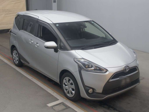 2018 Toyota Sienta NSP170G[2]