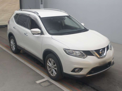 2014 Nissan X-Trail NT32[2]