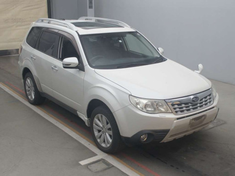 2012 Subaru Forester SHJ[2]