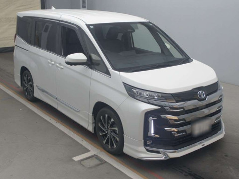 2024 Toyota Noah ZWR90W[2]