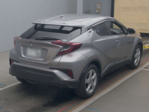 2019 Toyota C-HR NGX10[1]