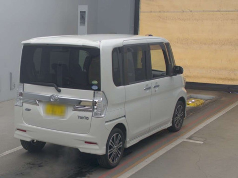 2014 Daihatsu Tanto Custom LA600S[1]