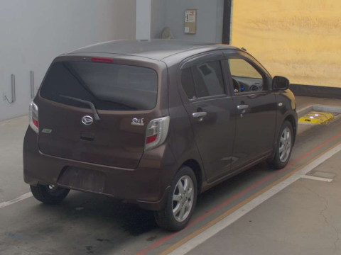 2014 Daihatsu Mira es LA300S[1]