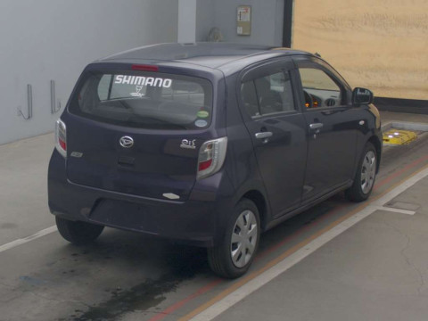 2014 Daihatsu Mira es LA300S[1]