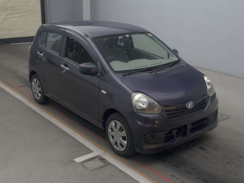 2014 Daihatsu Mira es LA300S[2]