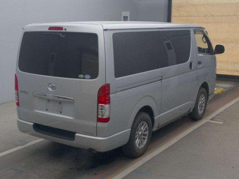 2018 Toyota Hiace Van TRH200V[1]